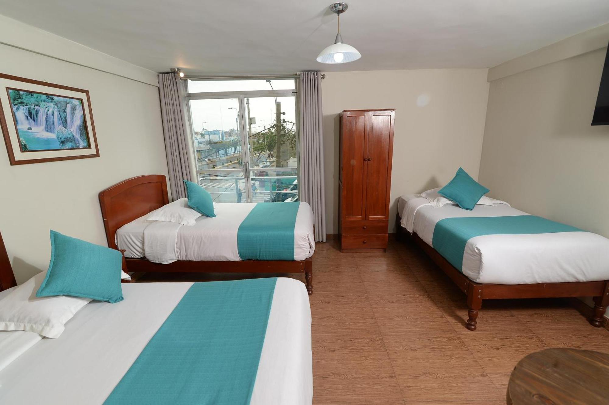 Hotel Palmas Reales Trujillo Esterno foto